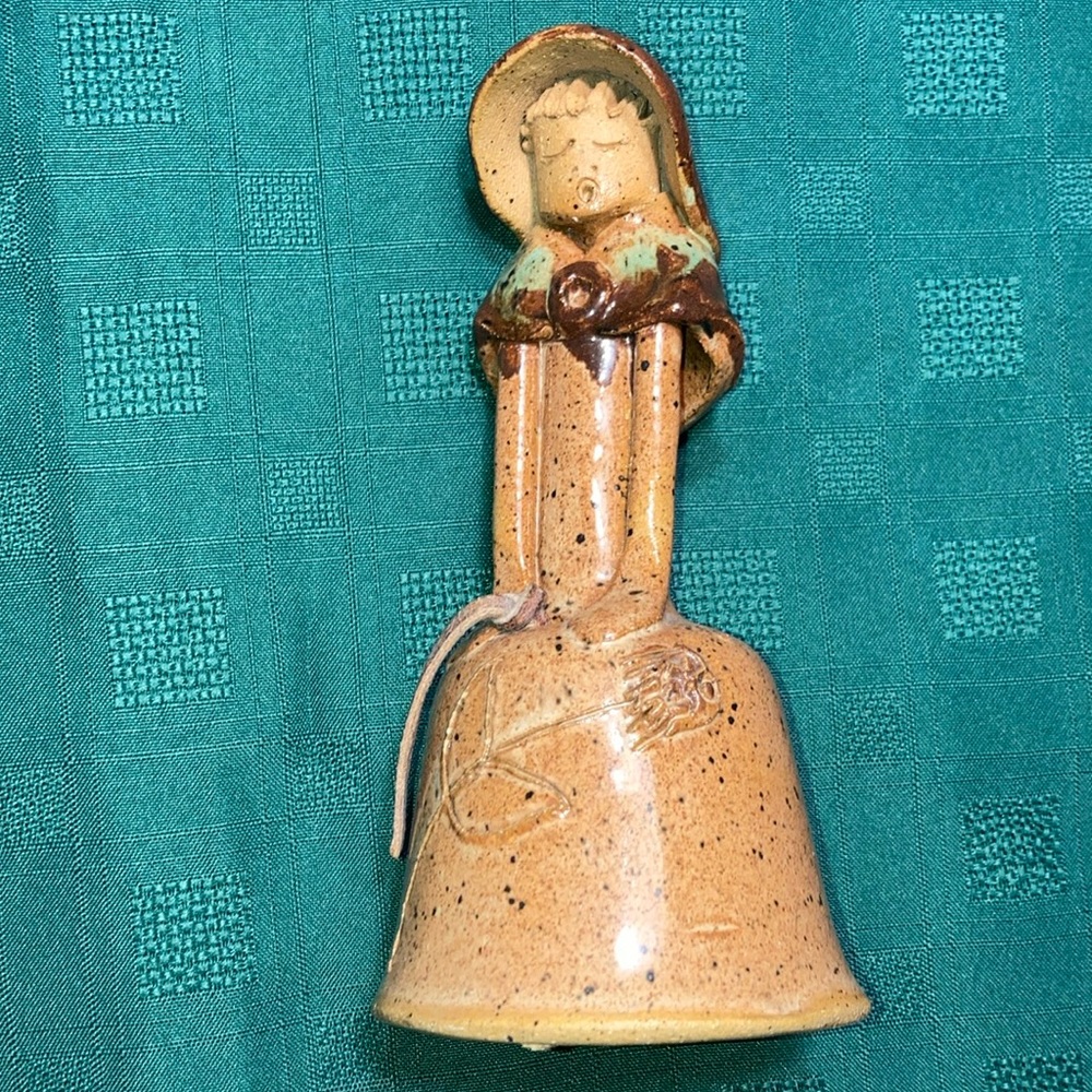 POTTERY Caroller bell, artisan made & signed inside, caramel brown w/gr. $25